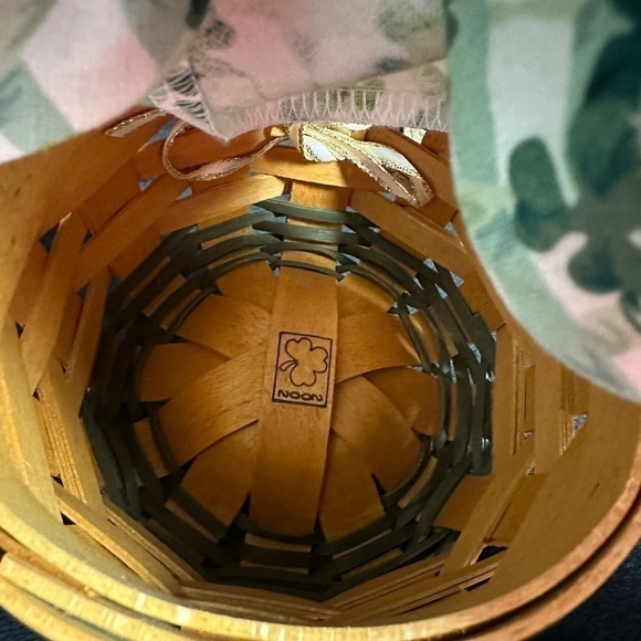 Longaberger lucky you St. Patrick’s, Irish basket 2001 - Picture 10 of 10